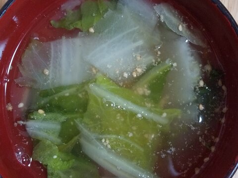 白菜とごまのコンソメスープ